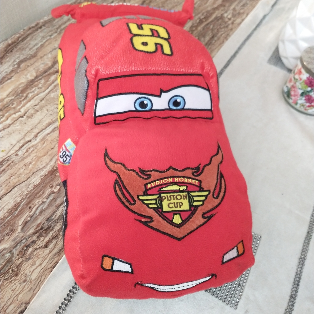 Flash McQueen Pillow car🏎️ 45cm